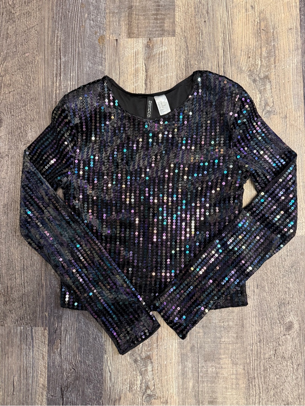 H&M Sequin Crop Top XS Black Iridescent Long Sleeve Holiday Party Club Top